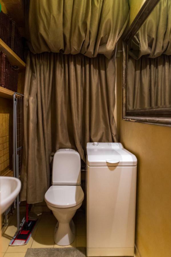 Antique Old Town Studio By Urban Rent Apartment Вилнюс Екстериор снимка